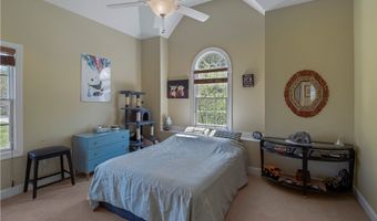 197 Saint Andrews Dr, Barboursville, WV 25504
