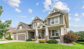 405 Riverside Cir, Anoka, MN 55303
