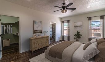 1043 Valley View Dr, Bloomfield, NM 87413