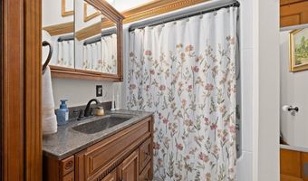 1809 Clawson St, Alton, IL 62002