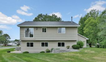 3730 Tower Pond Dr, Anoka, MN 55303
