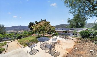 17535 Bear Valley Ln, Escondido, CA 92027