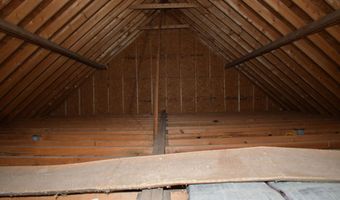 1002 Robins Ln, Blue Springs, MS 38826
