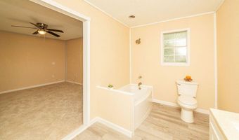 4103 Lake St, Bay St. Louis, MS 39520