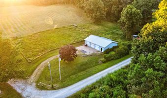 25611 Indian Lake Rd, Birdseye, IN 47513