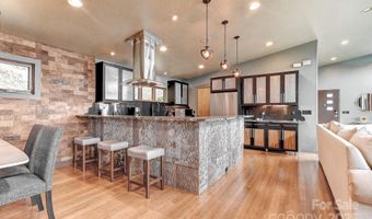 128 Leisure Mountain Rd, Asheville, NC 28804