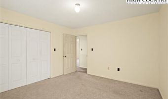 762 George Eggers Rd, Banner Elk, NC 28604