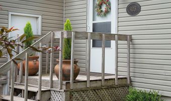 403 S Cherry St, Allison, IA 50602