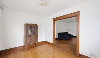 79 Edgecomb St, Albany, NY 12209