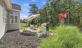 10 Deer Lake Ct, Barnegat, NJ 08005