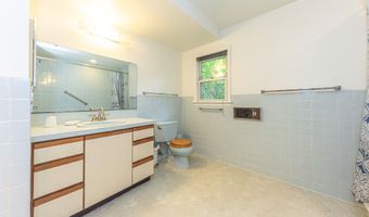 1877 Arlington Blvd, Ann Arbor, MI 48104