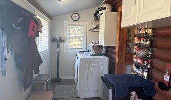 9606 Packer John Rd, Cascade, ID 83611