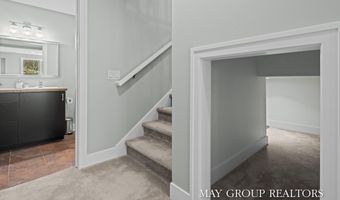 5254 Canyon River Dr NE, Ada, MI 49301