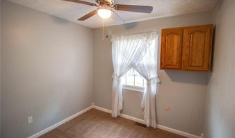 3101 Mission Rd, Alton, IL 62002