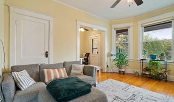 685 Myrtle Ave, Albany, NY 12208