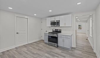 35 Church St, Allentown, NJ 08501