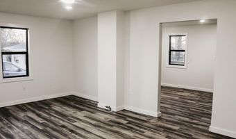 502 Bunch Ave, Ava, MO 65608