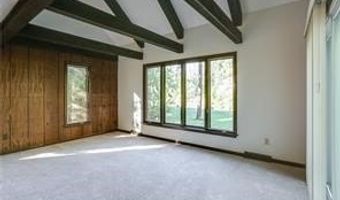 294 Little Robin Rd, Amherst, NY 14228