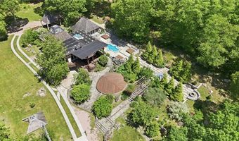 160 Ross Hill Rd, Charlestown, RI 02813