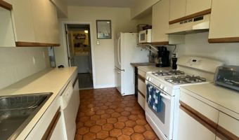 3512 Main St 1, Barnstable, MA 02630