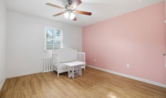 867 Washington St, Bay St. Louis, MS 39520