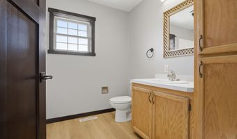 12869 387th Ave, Aberdeen, SD 57401