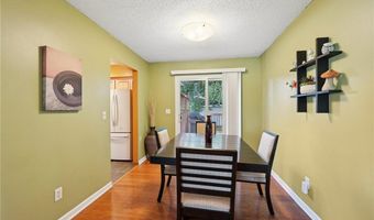 948 Norwood Ave, Anoka, MN 55303