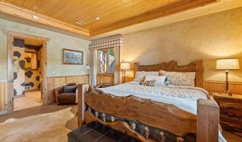 14335 Rainbow Dr, Bigfork, MT 59911