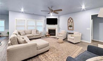 115 Creekside Bluff Way, Auburn, GA 30011