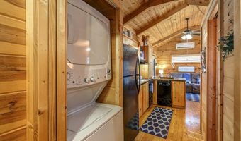 29 Breedlove Dr, Andrews, NC 28901