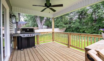 107 Springhill Dr, Bardstown, KY 40004