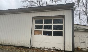 3949 N Ridge Rd W, Ashtabula, OH 44004