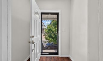 46 E 44TH St, Bayonne, NJ 07002