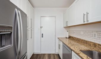 4141 N HENDERSON Rd 702, Arlington, VA 22203