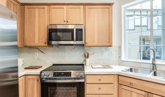 11737 SW WATERTHRUSH Ter, Beaverton, OR 97007