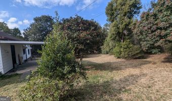 2724 Herbert Smart Airport, Macon, GA 31217