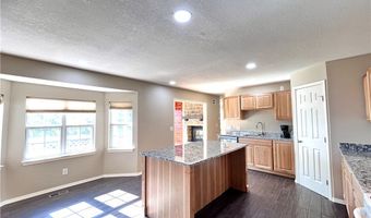 40 Portsmouth Dr, Bella Vista, AR 72714