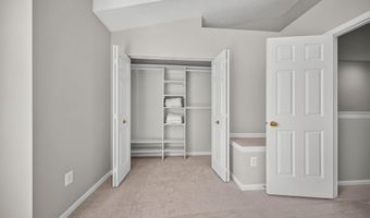 6576 MEDINAH Ln, Alexandria, VA 22312