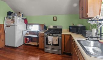66 Earl Ave, East Providence, RI 02915
