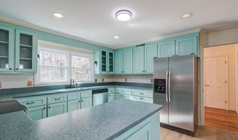 42 Brookwood Rd, Camden, SC 29020