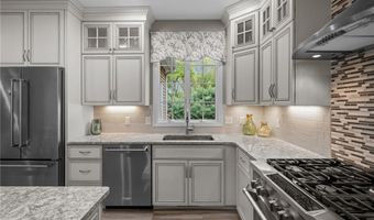 329 Wickham Rd, North Kingstown, RI 02852
