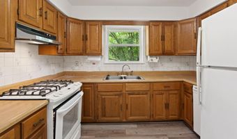 7106 JAYHAWK St, Annandale, VA 22003