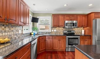 15275 Belmont Ave, Allen Park, MI 48101