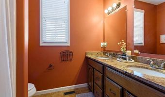 24594 Hollytree Cir, Georgetown, DE 19947
