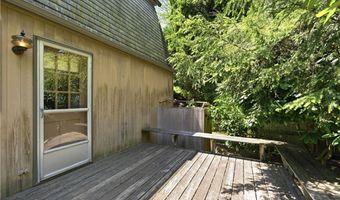 10 What Cheer Rd, Narragansett, RI 02882