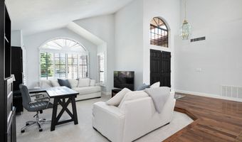 1660 W HONEYSUCKLE Ln, Chandler, AZ 85248