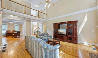 1050 Chestnut Glen Dr, Athens, GA 30606
