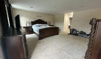 528 Vanderbilt Ave, Bayville, NJ 08721