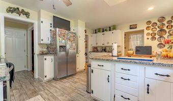 1201 Overlook Dr, Alliance, OH 44601