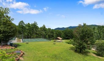 8 Panaway Dr, Campton, NH 03223